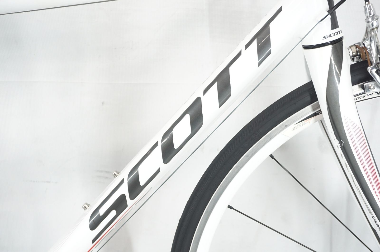 ☆ピナレロ プリンス PRINCE☆アルテグラDi2 R8050☆カーボンホイル