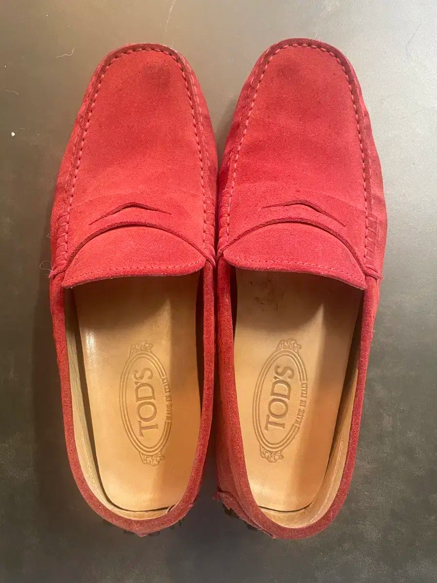 TOD'S(トッズ) ドライビングシューズ 275 - メルカリ