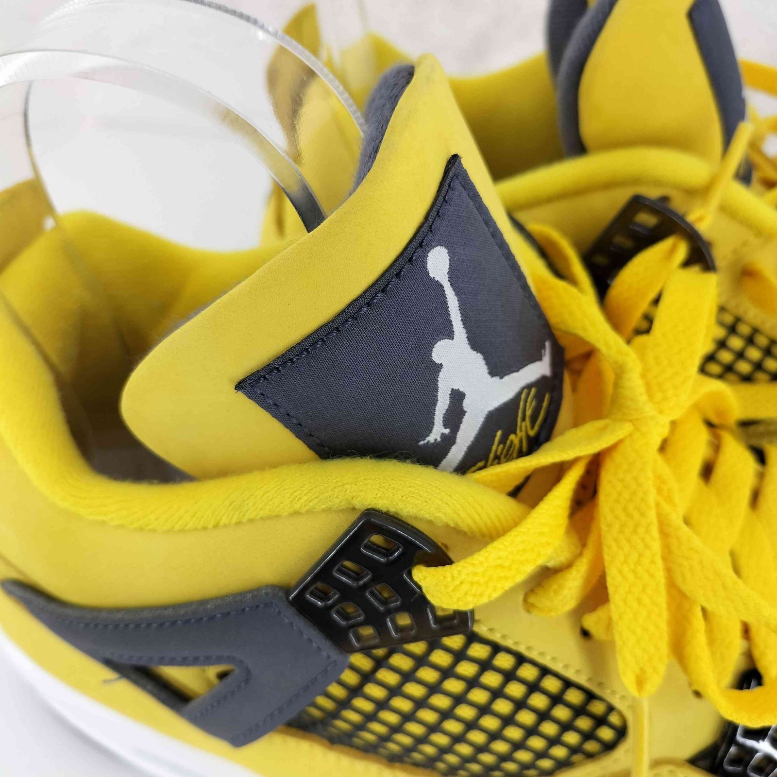 ジョーダンブランド JORDAN BRAND AIR JORDAN 4 RETRO - TOUR YELLOW