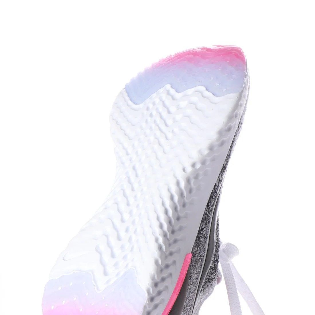 c*o様 ナイキ　エピックリアクト 国内8月1日発売予定】ナイキ エピック ファントム リアクト FK