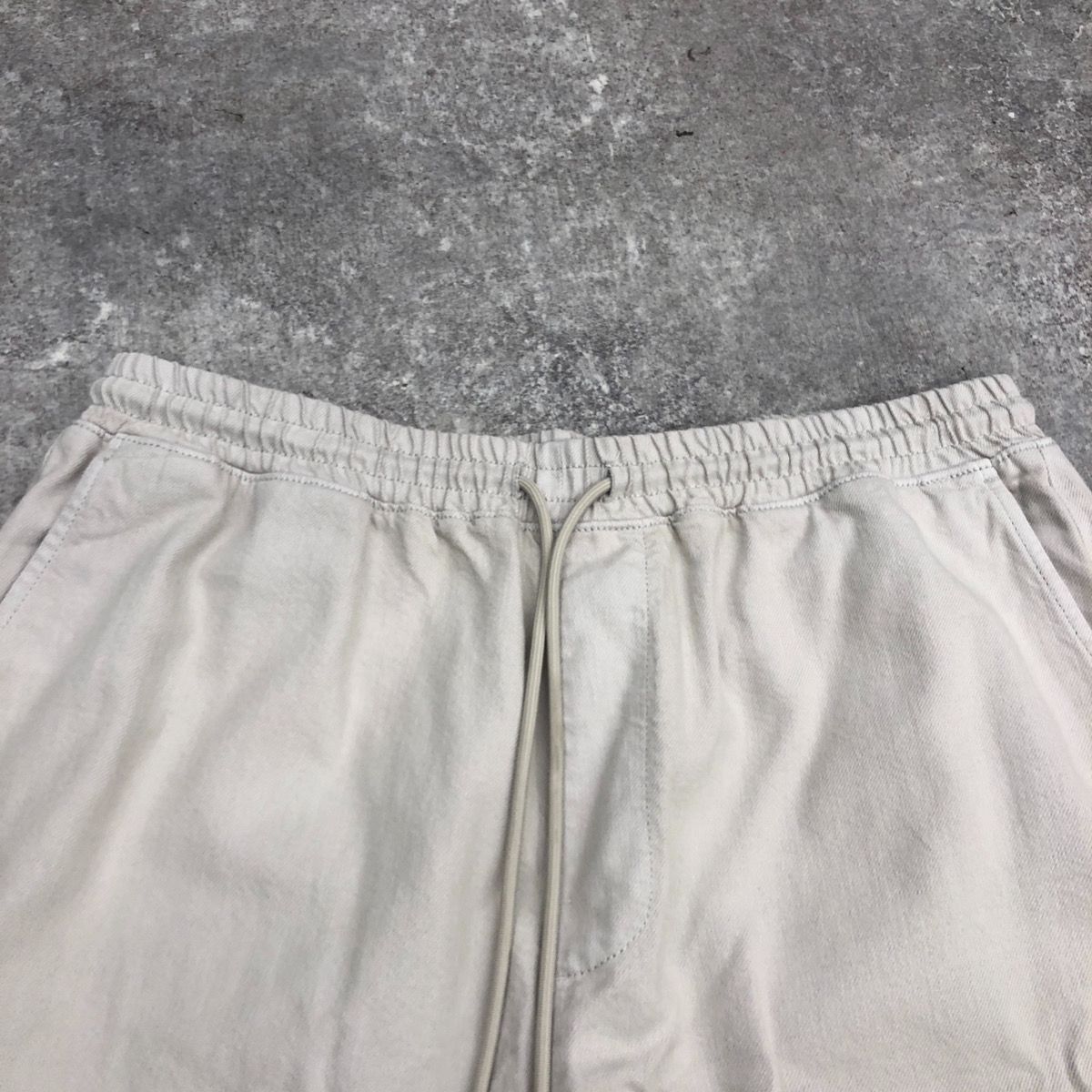 KITH ベージュ タオル地 ショートパンツ L KITH ショートパンツ メンズ