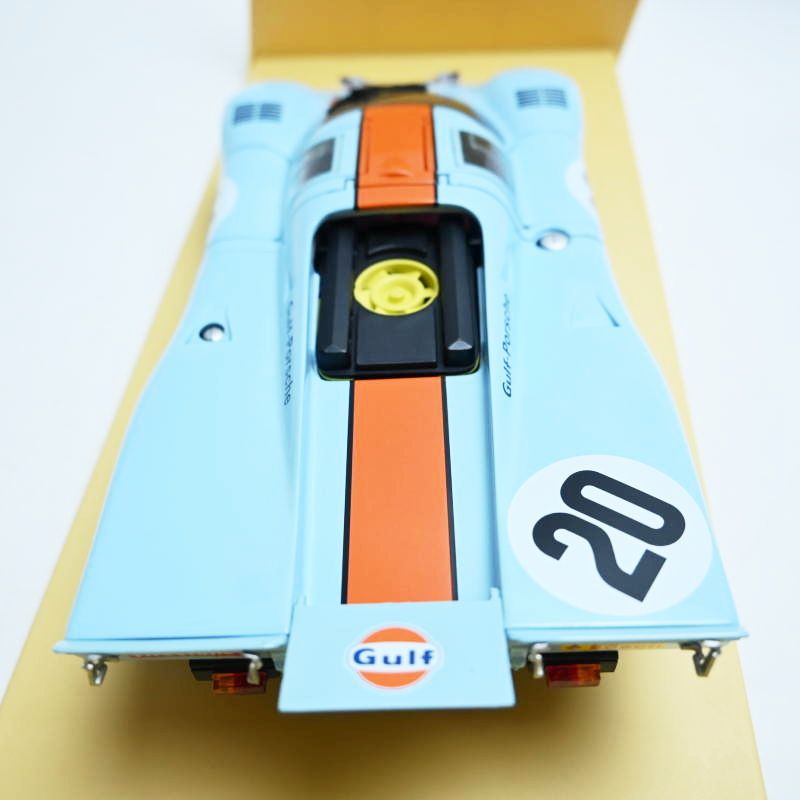 オートアート 1/18 ポルシェ 917K #20 ガルフ 1970 スティーブ・マックイーン 栄光のルマン モデルカー T07-s064 オートアート 1/18 ポルシェ 917K #20 ガルフ 1970 スティーブ