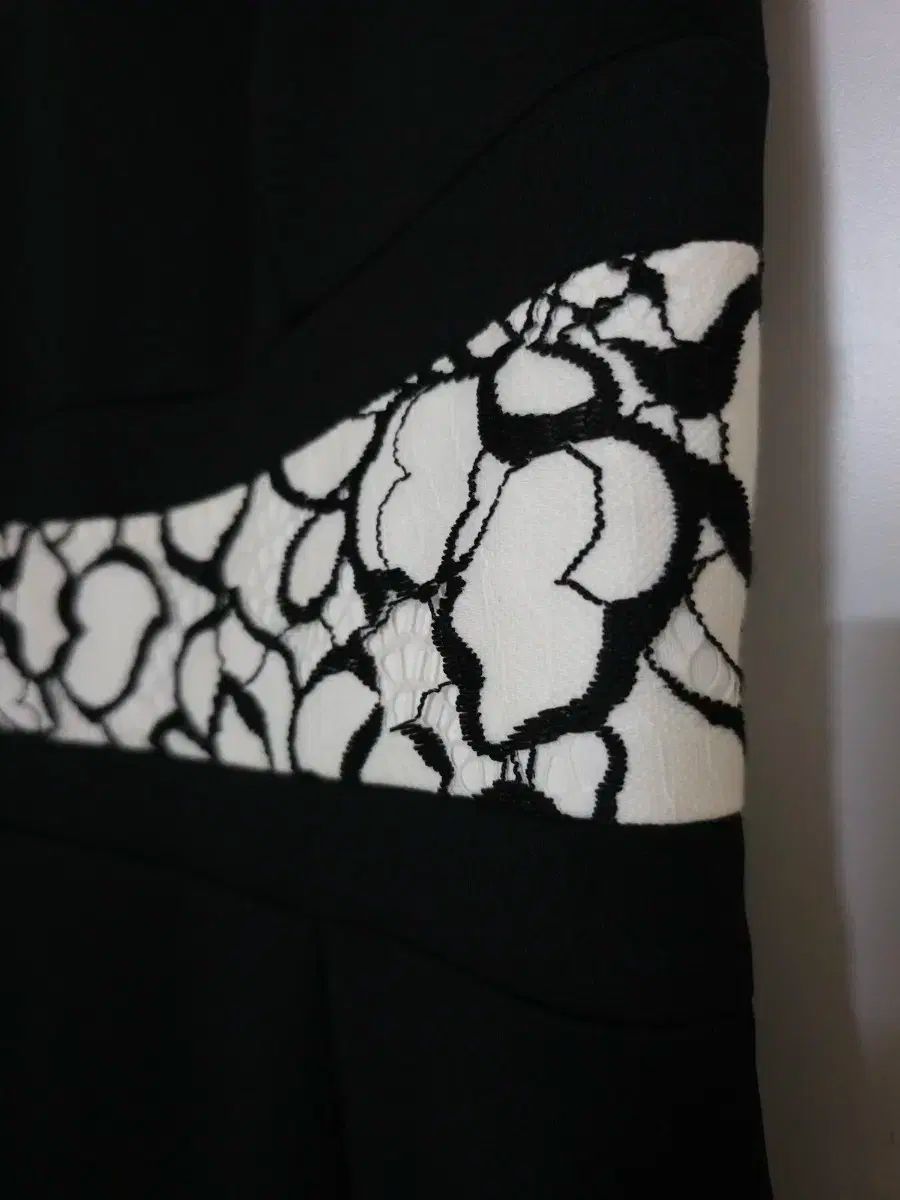 Karl Lagerfeld(カールラガーフェルド) ノースリーブワンピース