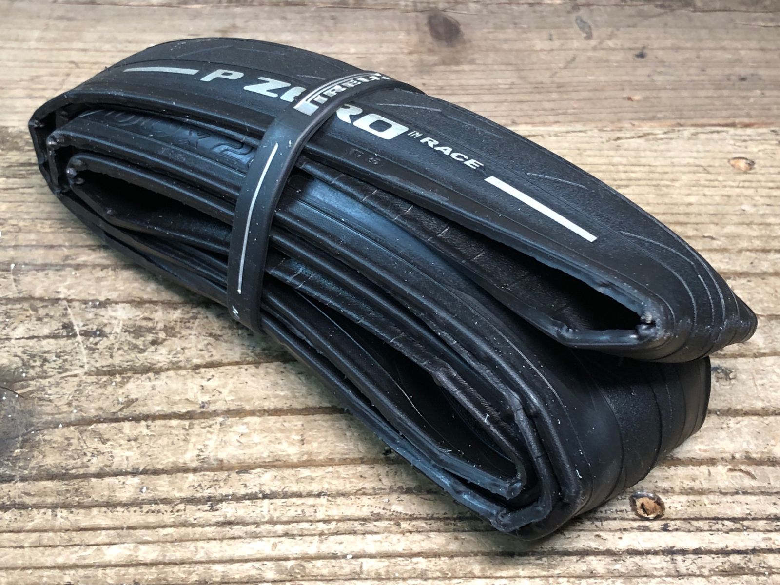 JF282 ピレリ PIRELLI P ZERO RACE クリンチャータイヤ 700x26C