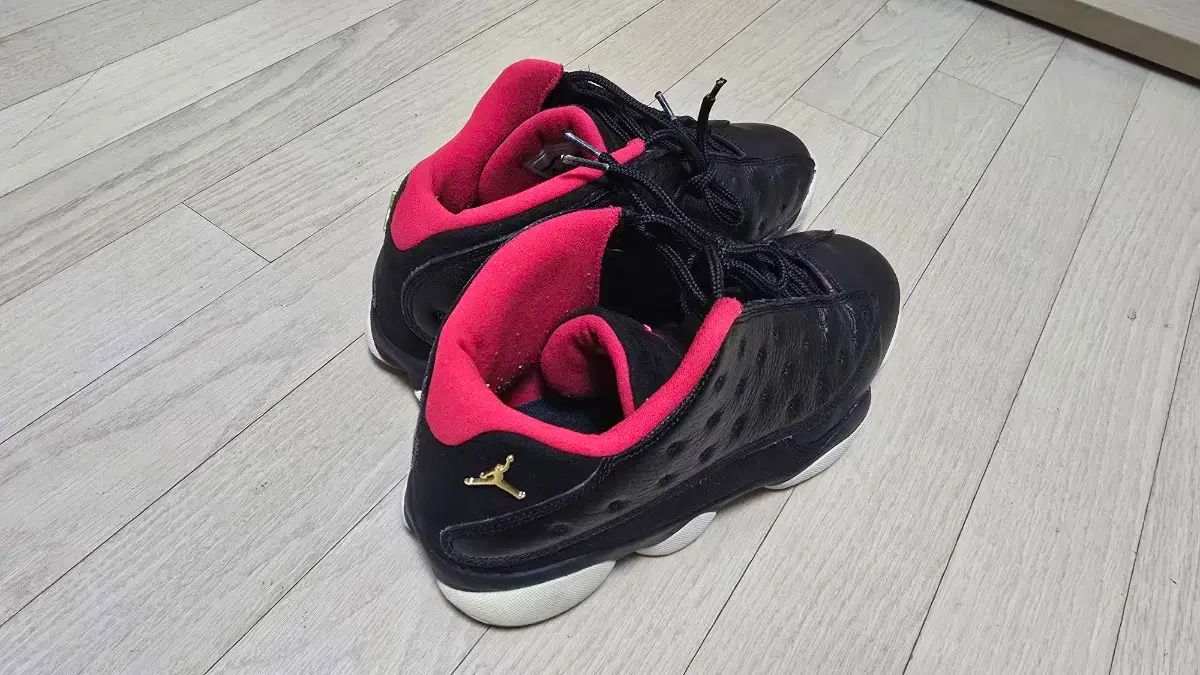 エアジョーダン 13 ブレーザー レッド ロー 280