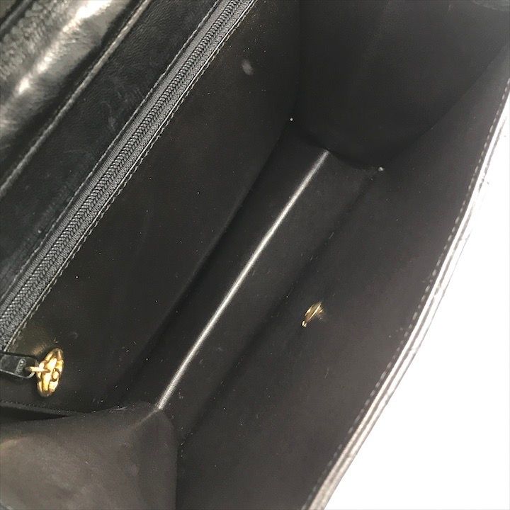 美品 CHANEL シャネル ココマーク マトラッセ ラムスキン プッシュ  
