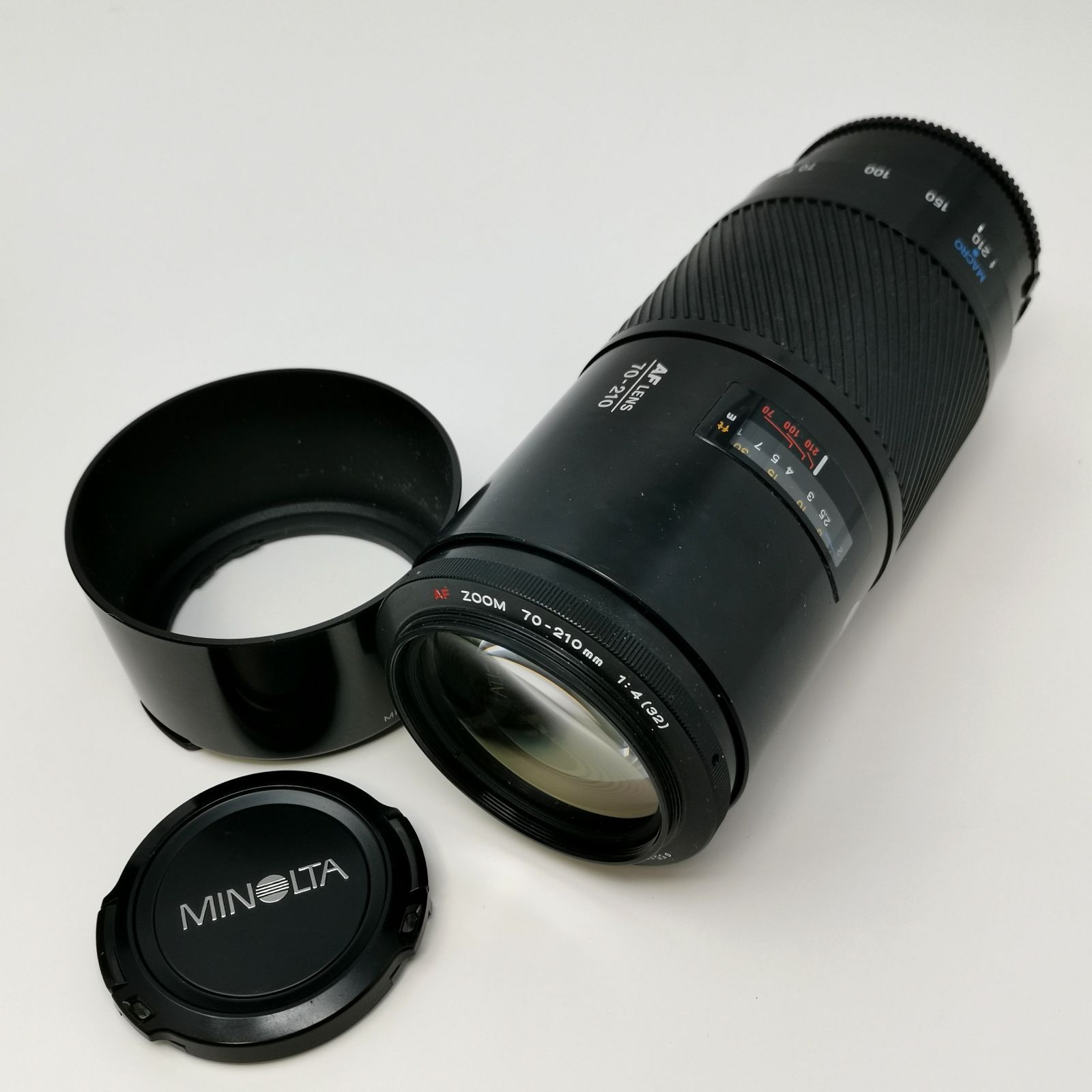 Minolta 70-210mm ズームレンズ（ケース付） Minolta 70-210mm ズームレンズ（ケース付） 【公式通販】