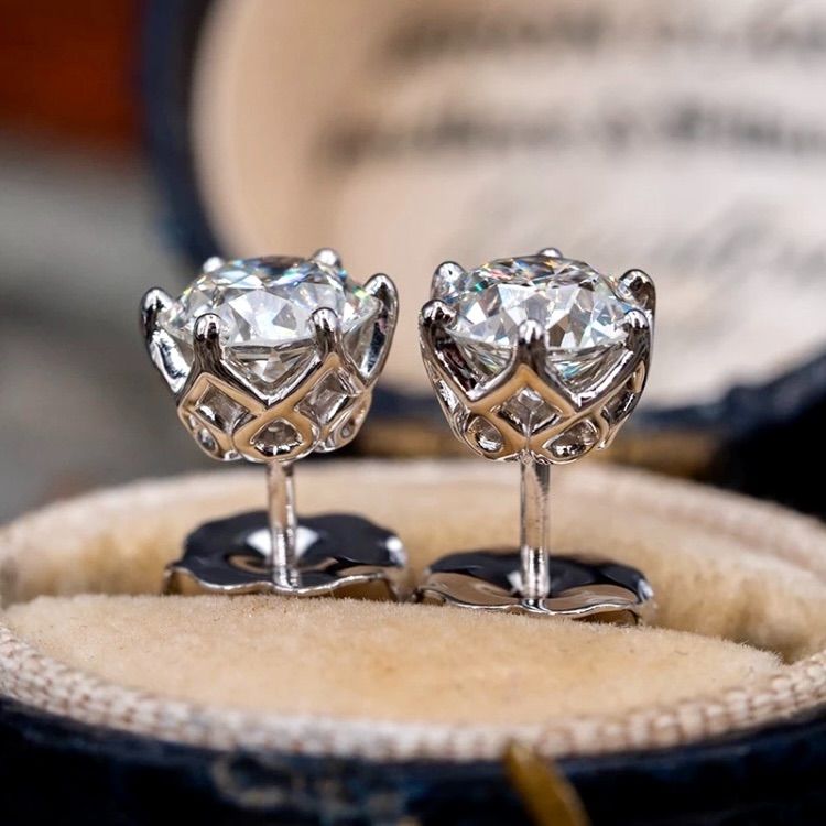 満足保証！最高級人工ダイヤ モアッサナイト ピアス 2ct 1粒ダイヤモンド 満足保証！最高級人工ダイヤ モアッサナイト ピアス 2ct 1粒