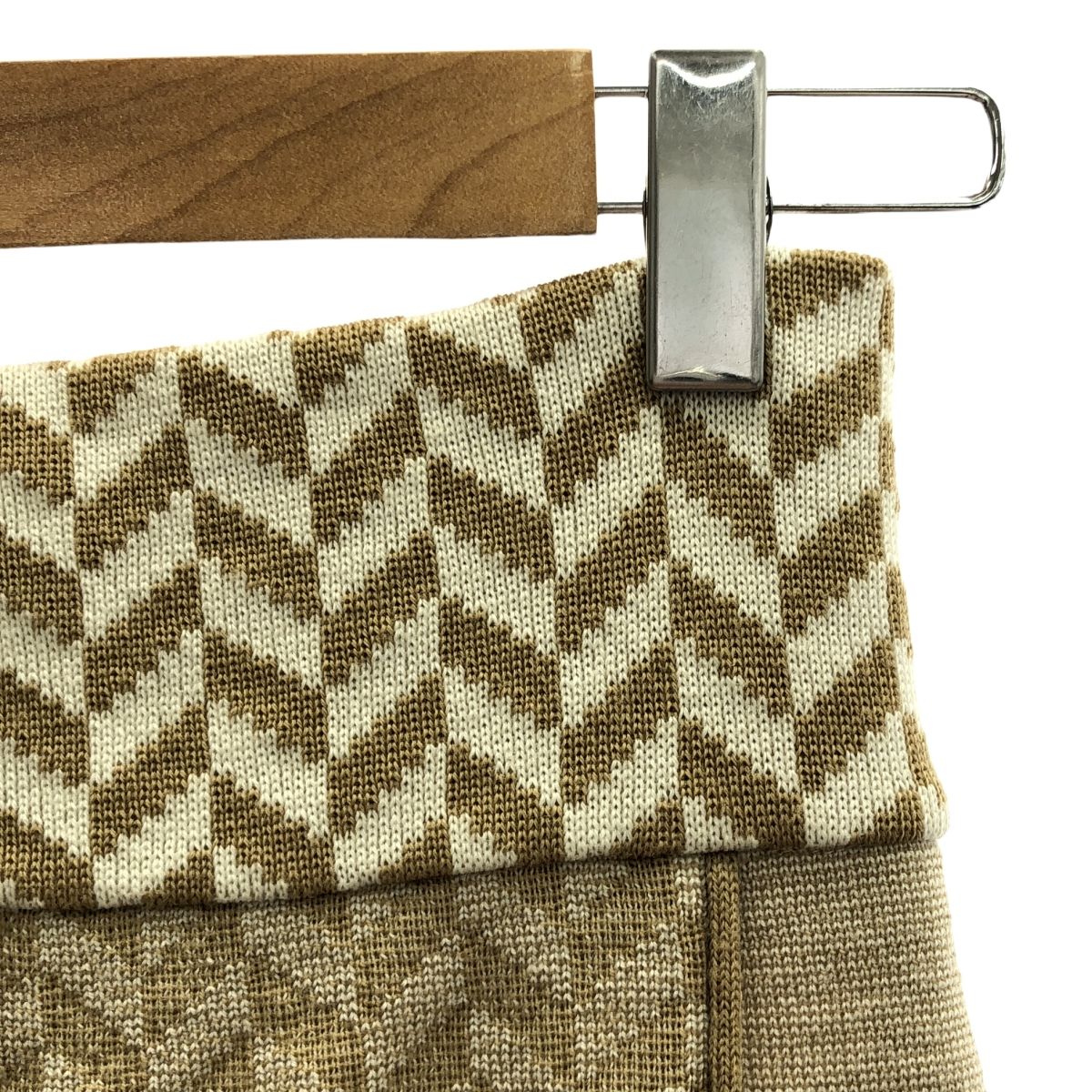 美品】 TAN / タン | 2020AW | 総柄 モザイクパターン フロント 美品】 TAN / タン | 2020AW | 総柄 モザイクパターン フロント