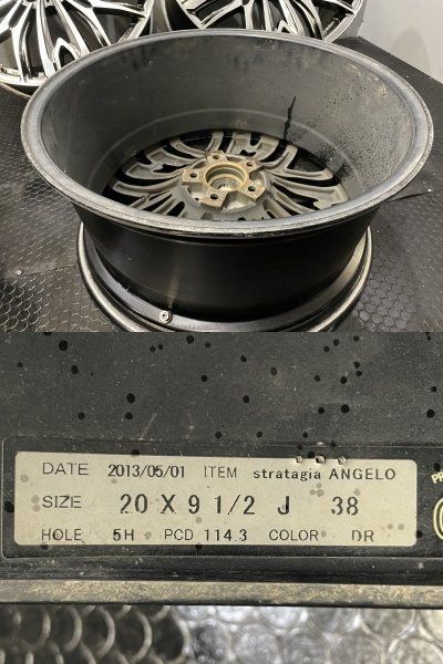 RAYS VERSUS Stratagia ANGELO レイズ ベルサス アンジェロ 20インチ 4 