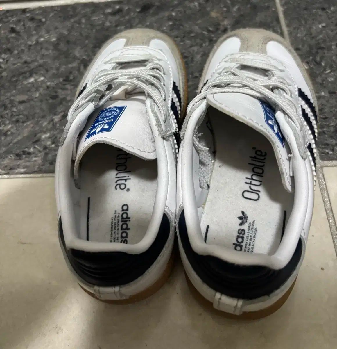 アディダス サンバ 白黒 キッズ スニーカー 145 mm