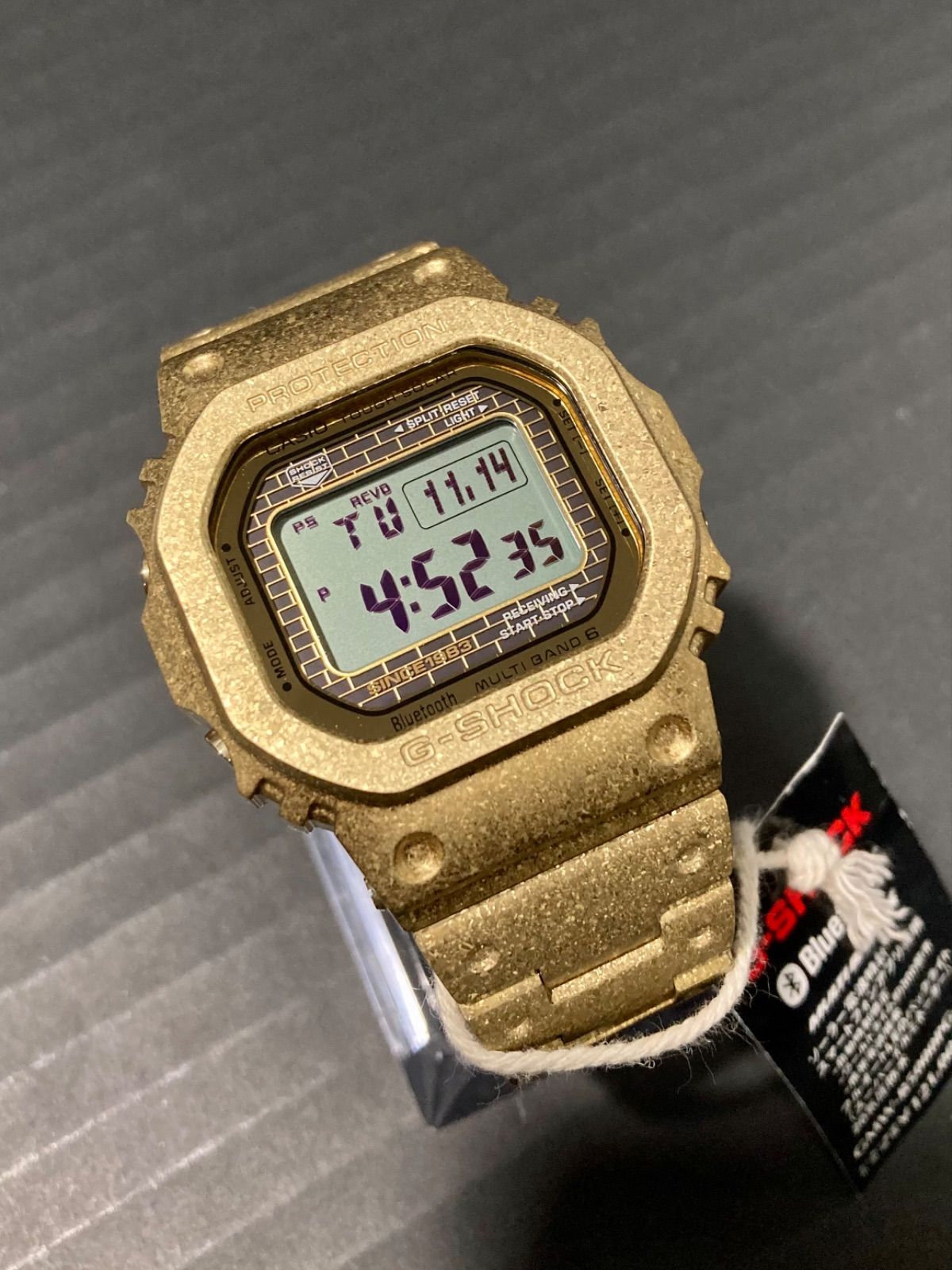 79.未使用品 G-SHOCK 40周年 GMW-B5000PG-9JR フルメタル Bluetooth