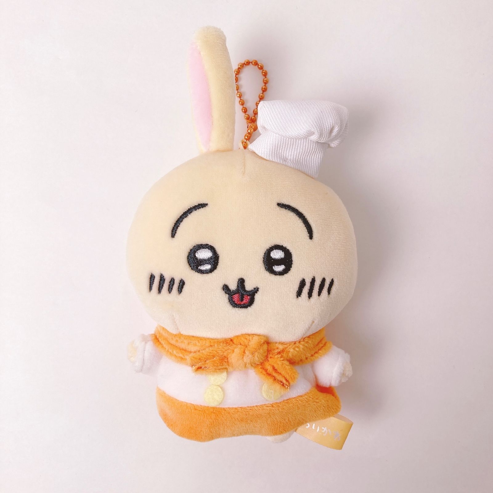 うさぎ カフェの店員さん カフェ in THE GUEST cafe＆diner うさぎ カフェのコックさんマスコット 「ちいかわカフェ in THE