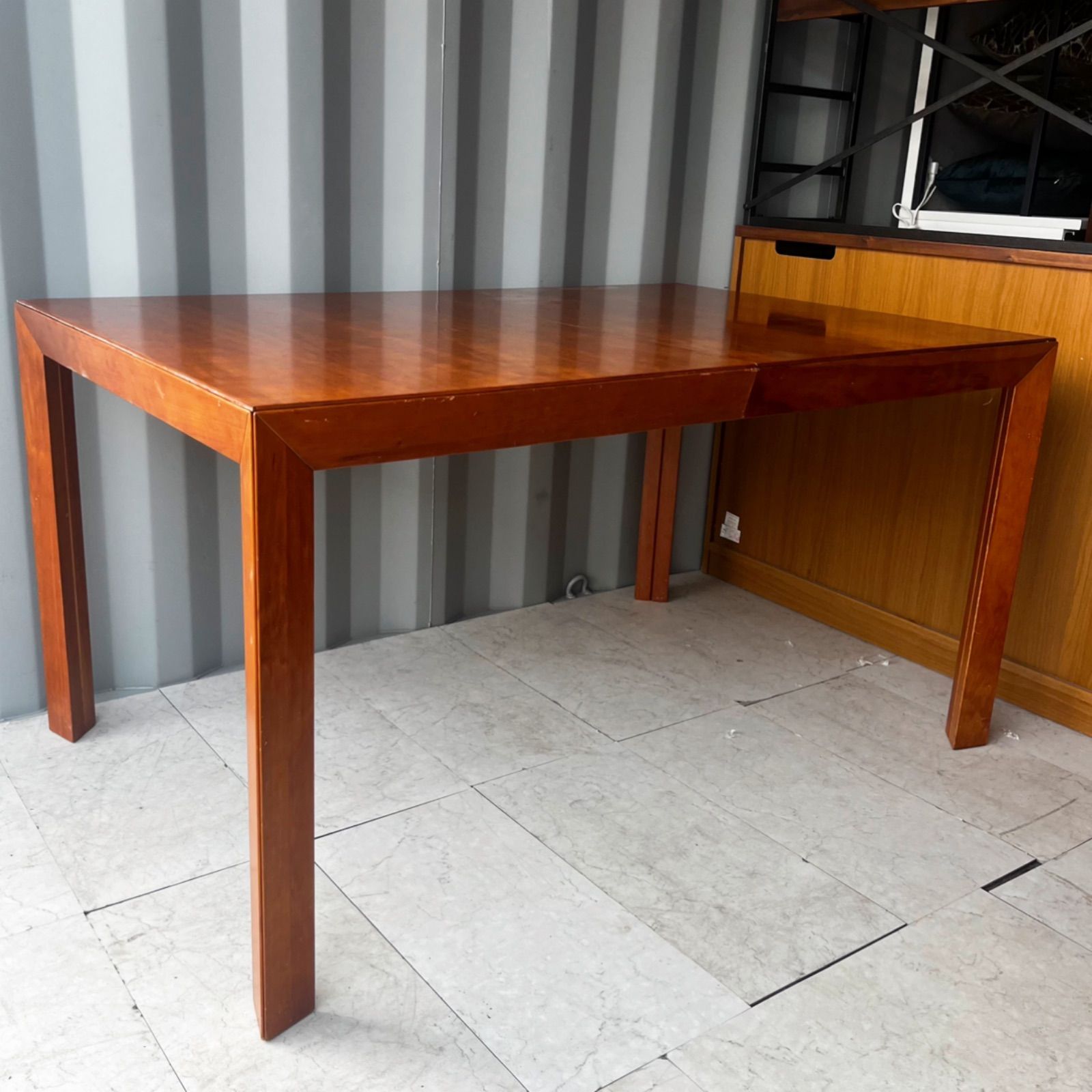 取付無料！北欧デンマーク スコビー 天然木アンティーク伸長ダイニングテーブル✨ 取付無料！北欧デンマーク スコビー 天然木アンティーク伸長