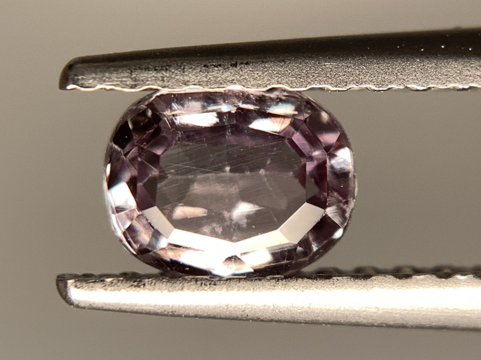 中央宝石ソーティング付き