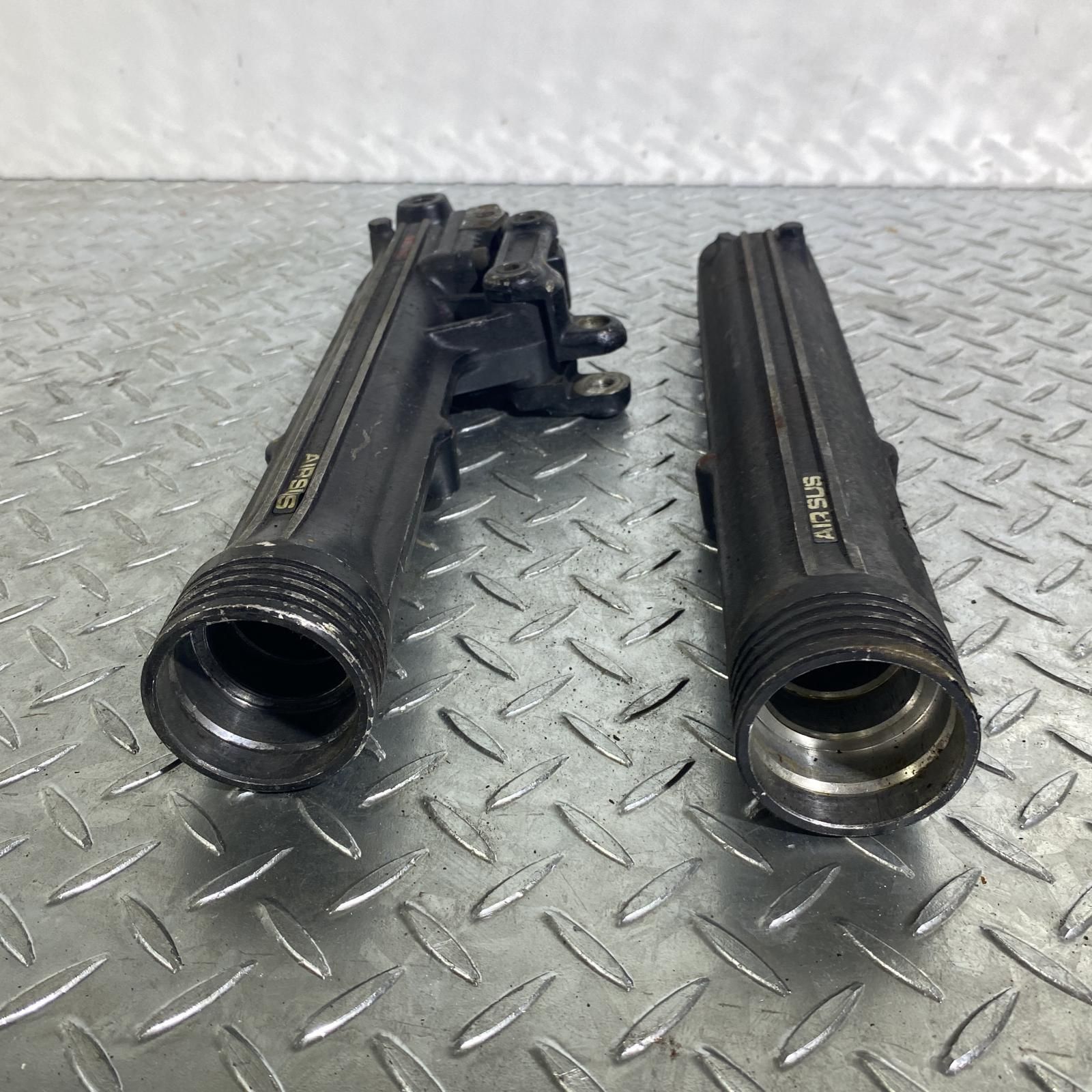 CB750F（RC04） ガス封入式シルバー/ブラックリアショック RFY CB750