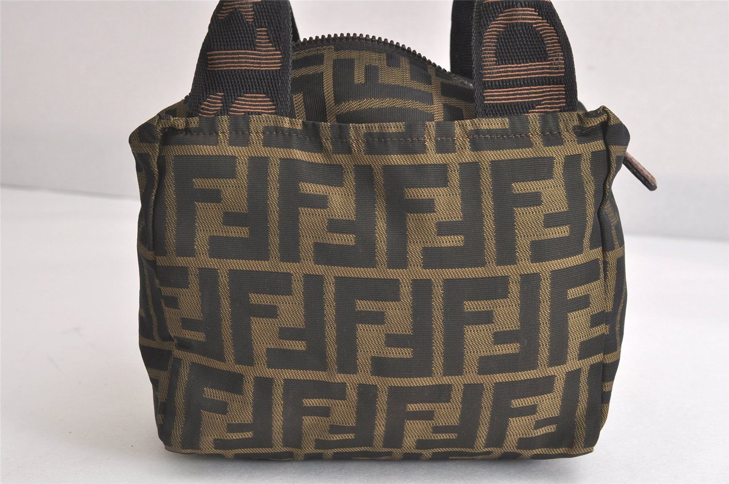 フェンディ ズッカ柄 バッグ