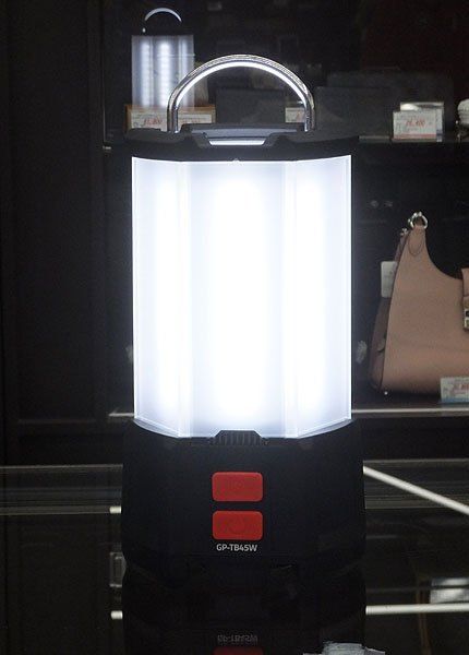 富士倉 充電式トールランタン45W GP-TB45W 最大5200ルーメン 富士倉 充電式トールランタン45W GP-TB45W 最大5200ルーメン