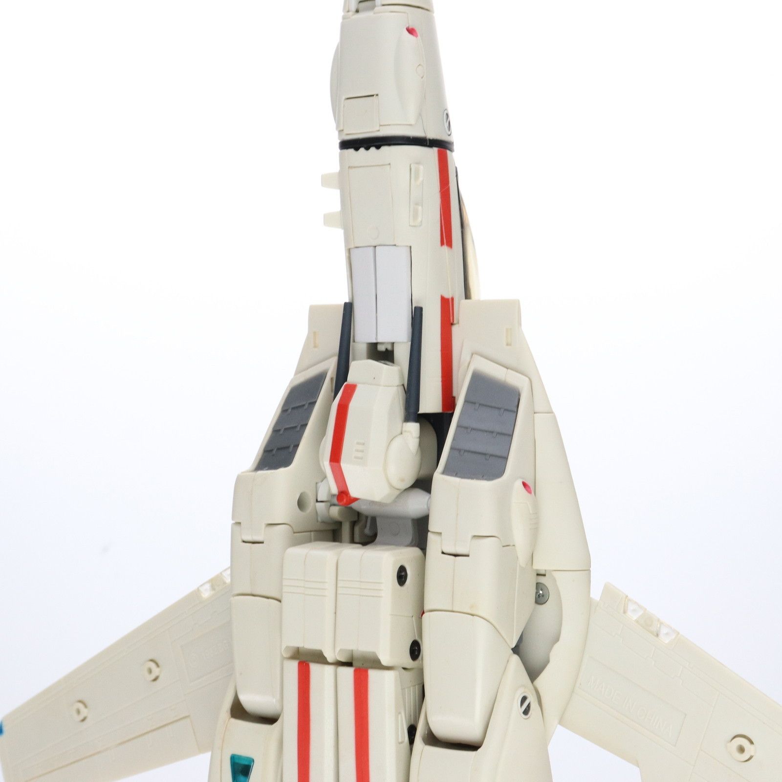 完全変形 1/48 VF-1J 一条輝機 超時空要塞マクロス 完成品 可動 