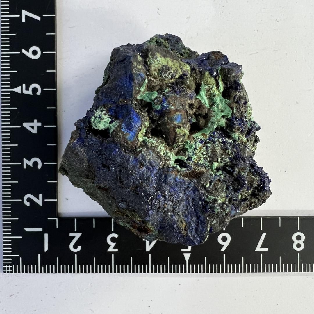 E22027】マラカイトを伴うアジュライト アジュライト 藍銅鉱 岩絵の具