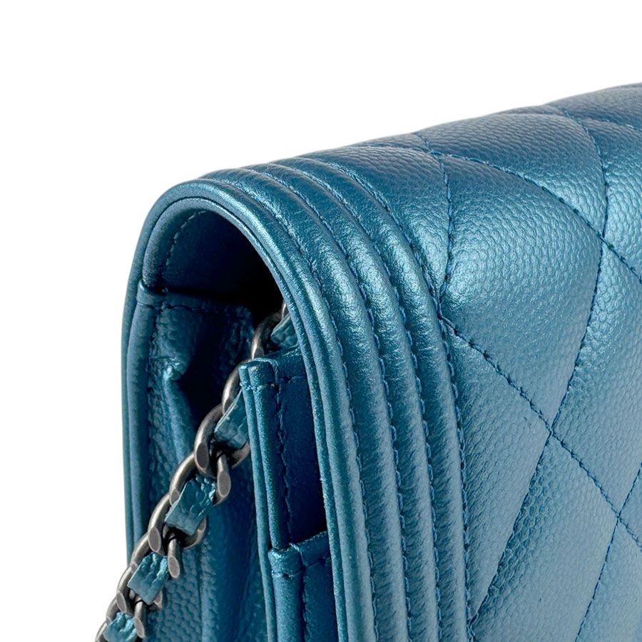 CHANEL チェーンウォレット