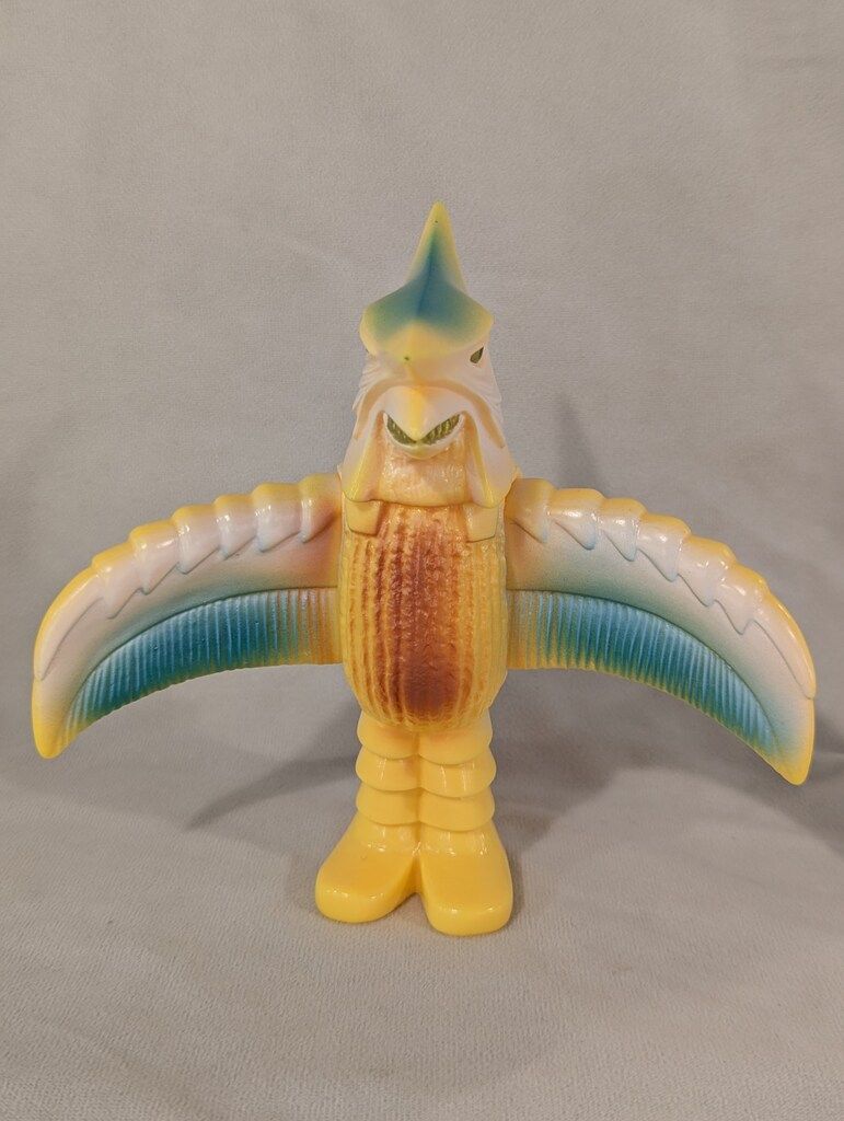 マーミット 世紀の大怪獣シリーズ|ビニパラベビー ジグラ サンプル塗装版 黄成型|緑白茶塗装|金黒目