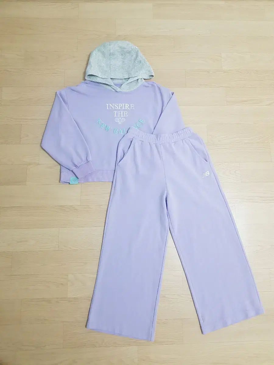 new balance kids ニューバランスキッズ 上下セット セットアップ 140