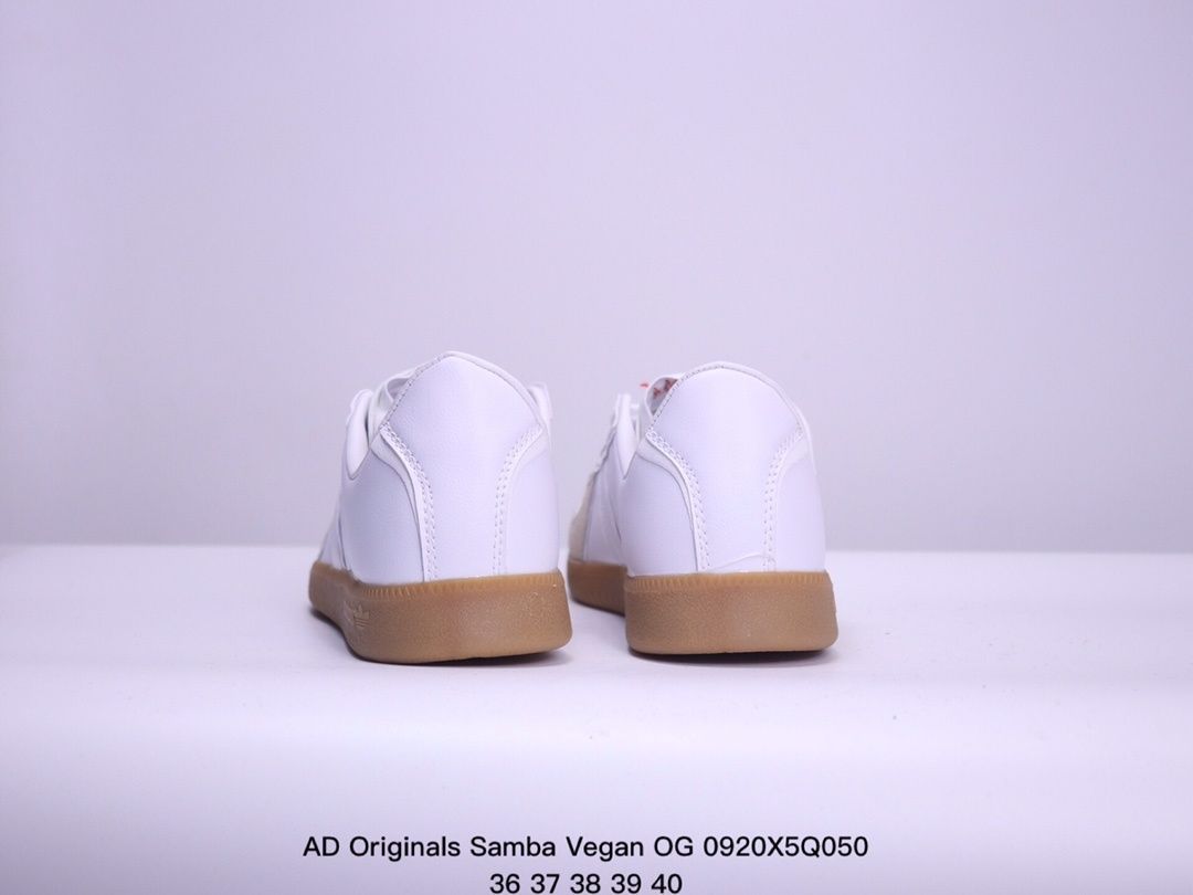 セール　新品　アディダスadidas originals Samba Veganラウンドヘッドバンド滑り止め耐摩耗性低ヘルプシューズスニーカーレディースグレー