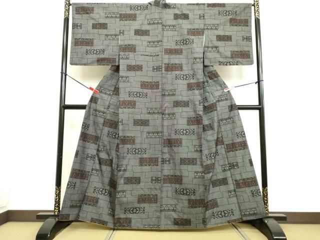 平和屋着物○結城紬 100亀甲 飛び亀甲柄 舞花文 正絹 逸品 AAAW1841ph