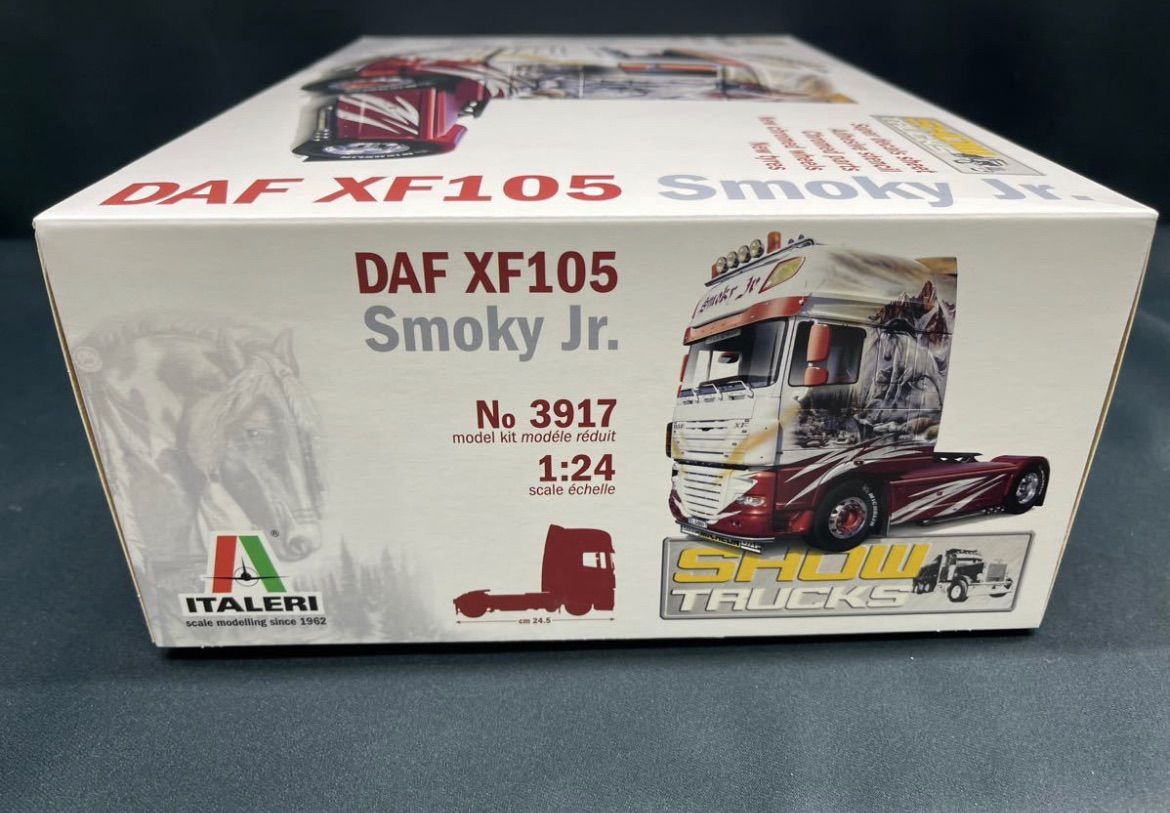 IT3917 イタレリ 1/24 DAF XF-105 “スモーキーJr.