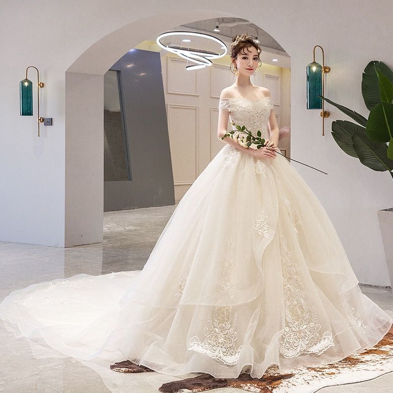 ウェディングドレス オフショルダー 結婚式ドレス ホワイト シャンパン色 Vネック ブライダルドレス Aライン キレイめ ロングドレス 二次会