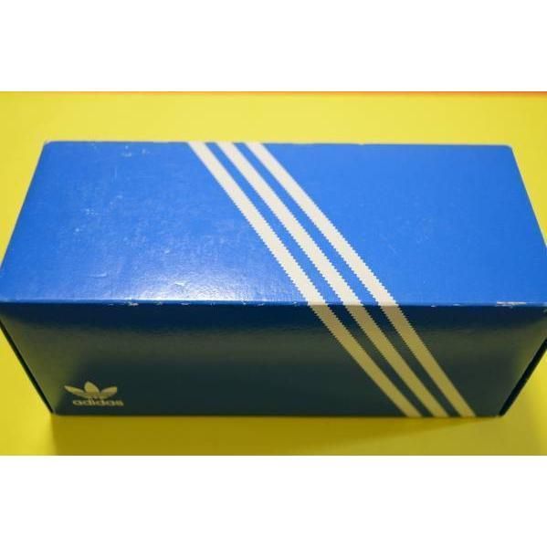インボイス対応 adidas
