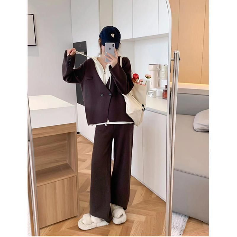 ニットトップス ワイドパンツ
