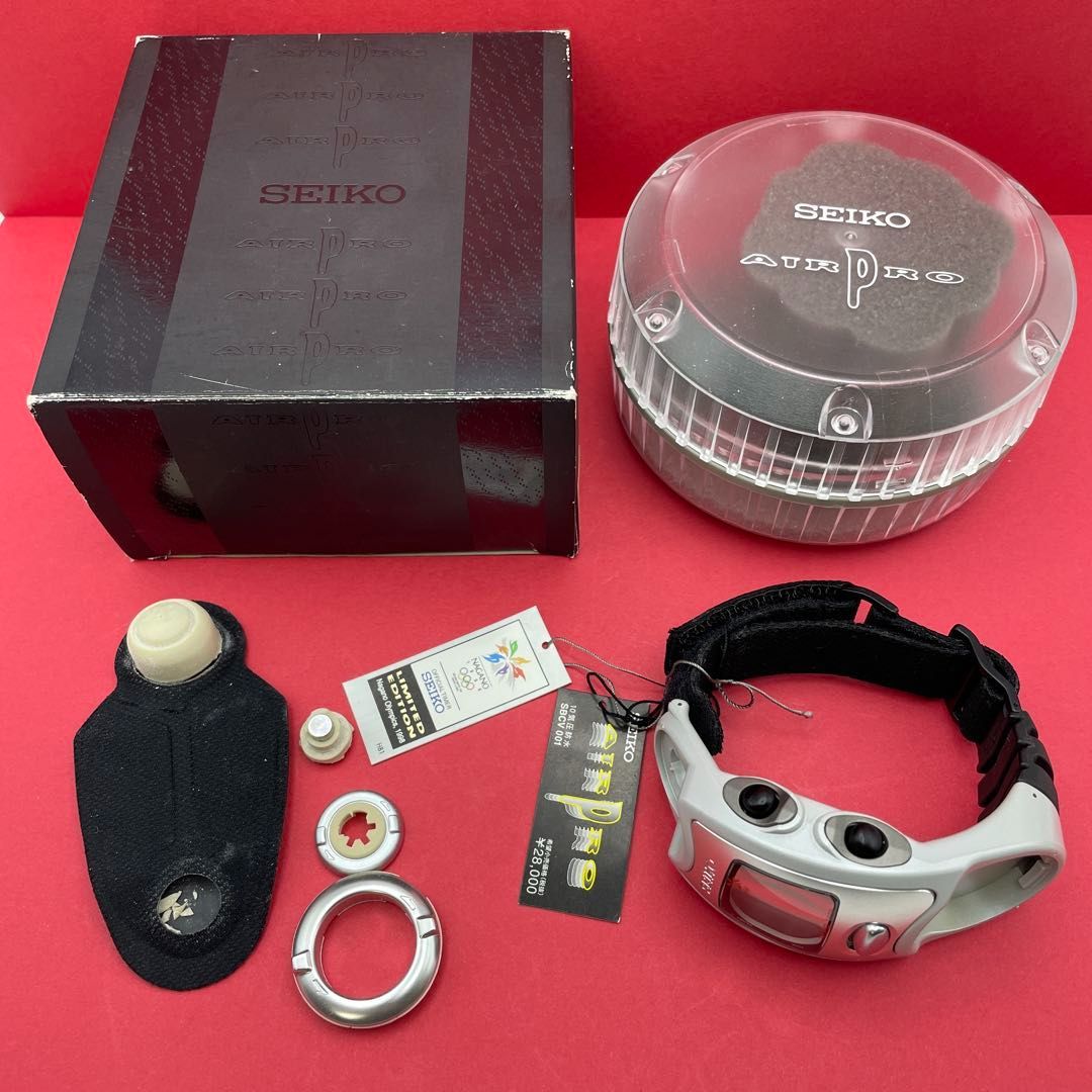 き デジタル腕時計