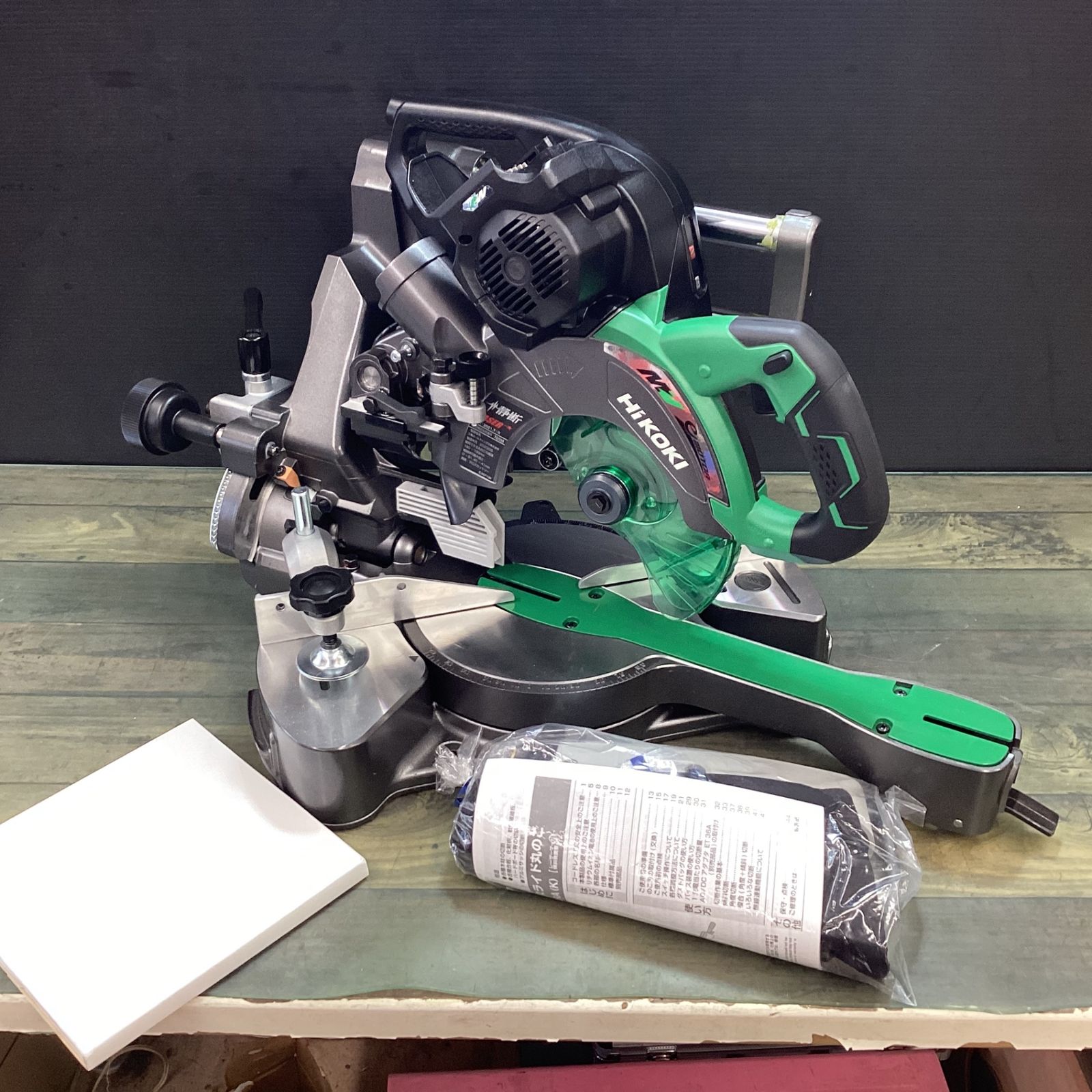 ☆ハイコーキ(HIKOKI ※旧:日立工機) コードレス卓上スライド丸のこ  