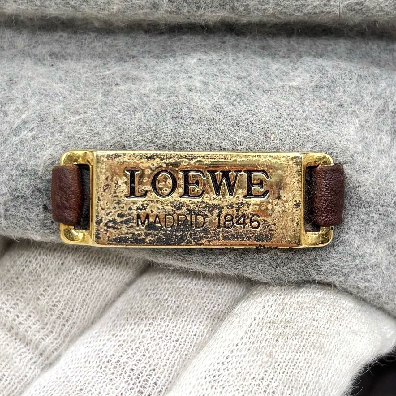 ALB23 ロエベ ショルダーバッグ ゴールド金具 ロゴ型押し ナッパレザー ✨良品✨ LOEWE ロエベ ショルダーバッグ がま口 型押しロゴ