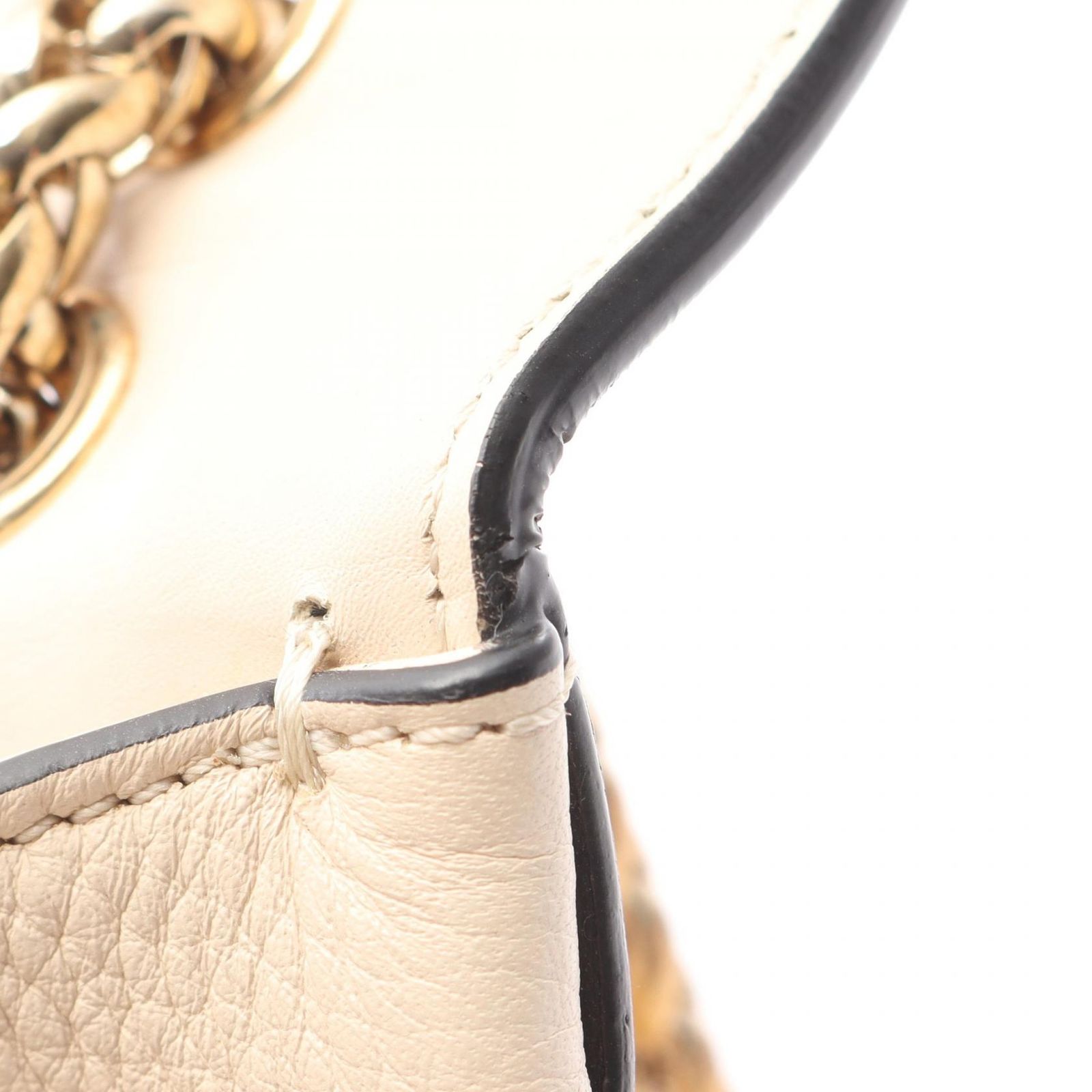Christian Louboutin ベージュ パーティーバッグ Paloma medium ベージュ カーフレザー - Bags - Women