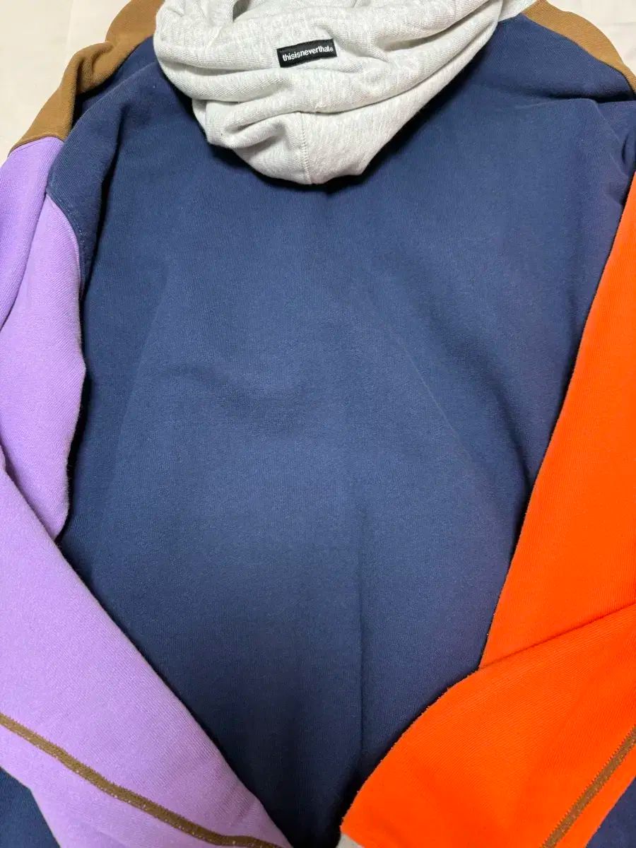 DETTE フード付きTシャツ