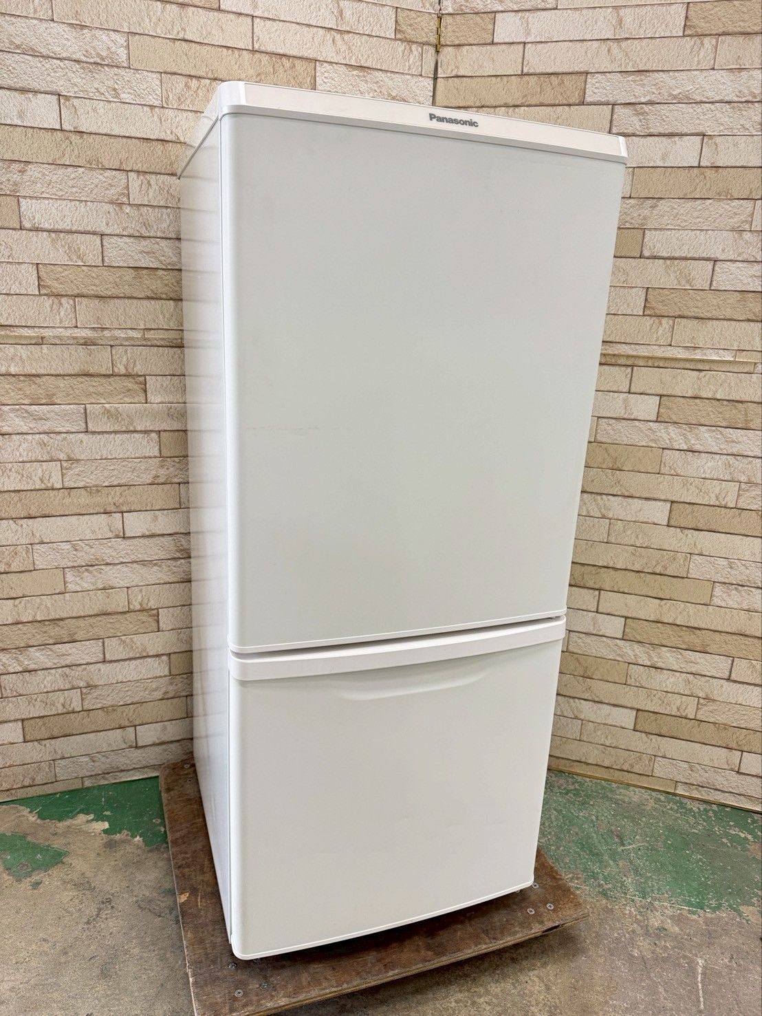 大阪送料無料 3か月保障付き 冷蔵庫 パナソニック 2ドア 2025年 NR-B14FW-W SR-110