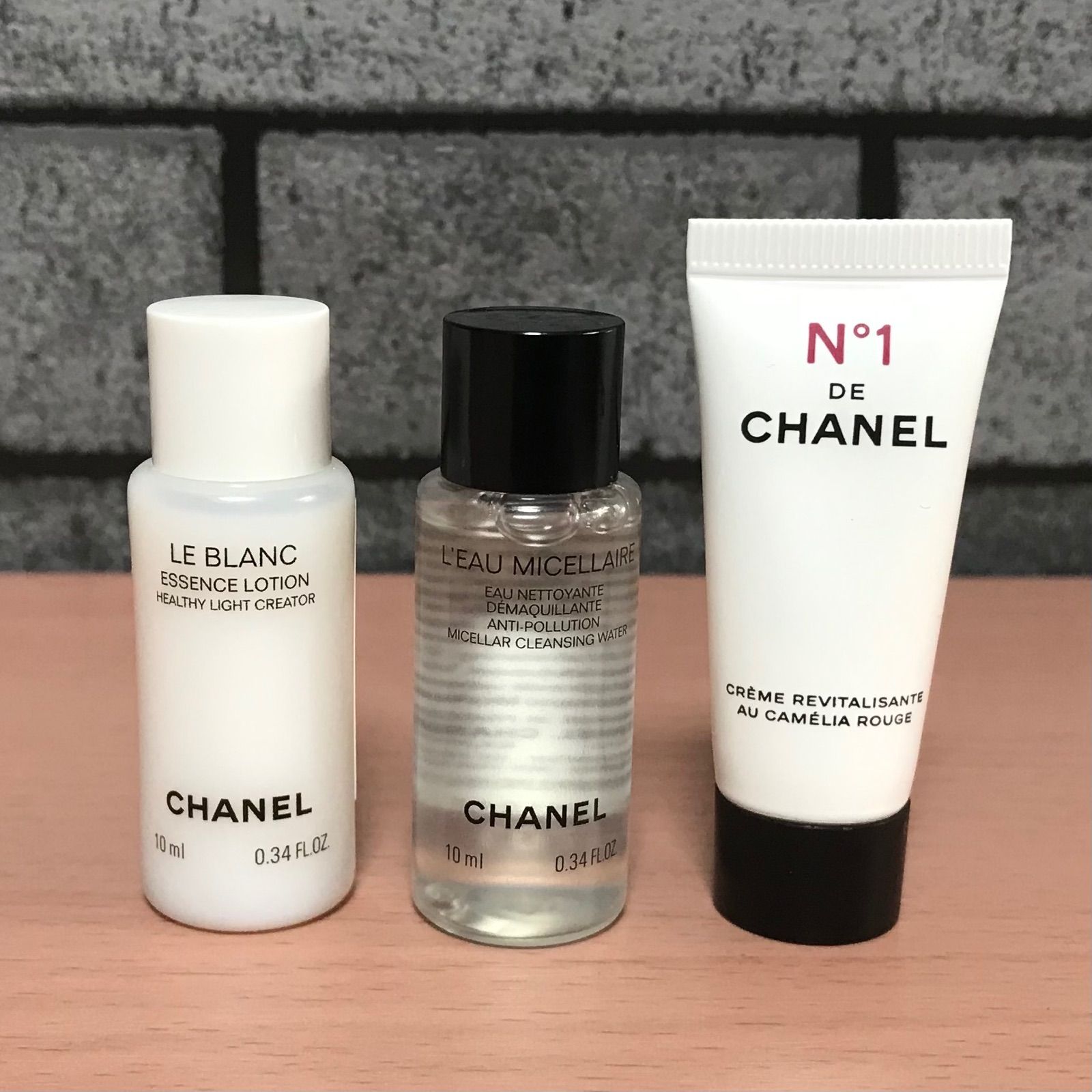 CHANEL l'eau micellaire Anti-Pollution Micellar Cleansing Water 10ml