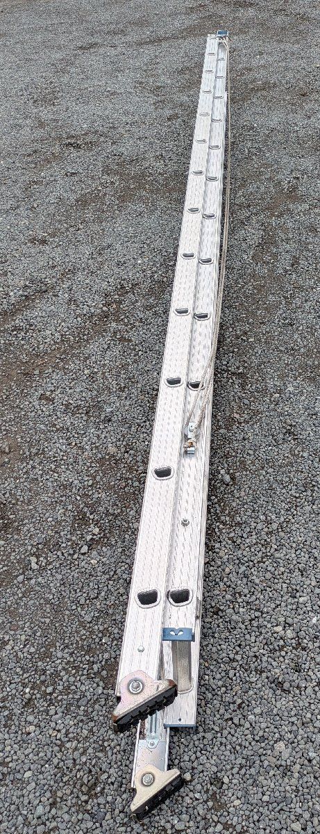 長谷川工業 ２連はしごHC2ー８１全長7m84㎝