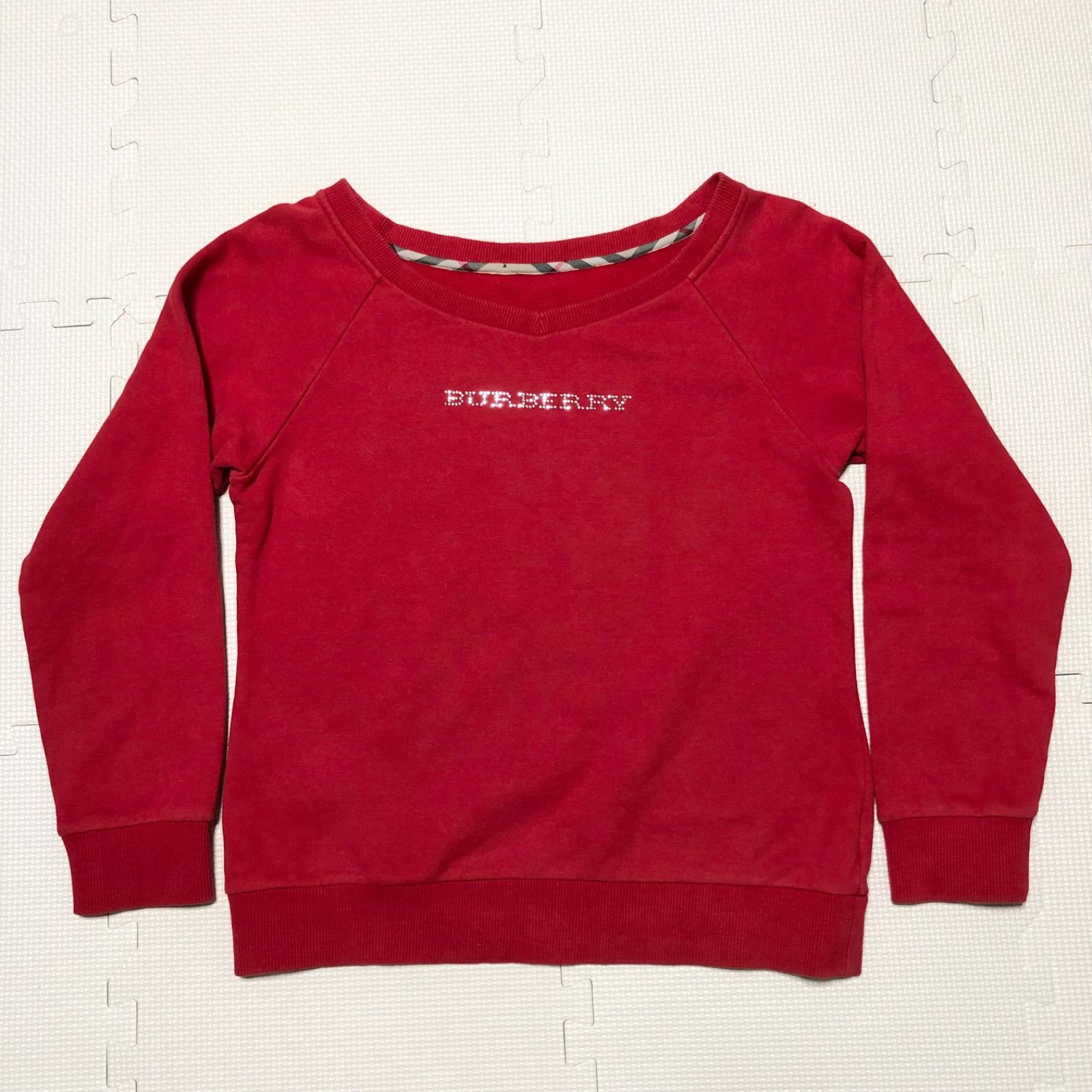 美品 BURBERRY バーバリー スウェット トレーナー ロゴ 赤 レッド BURBERRY（トレーナー/スウェット）のフリマアイテム一覧