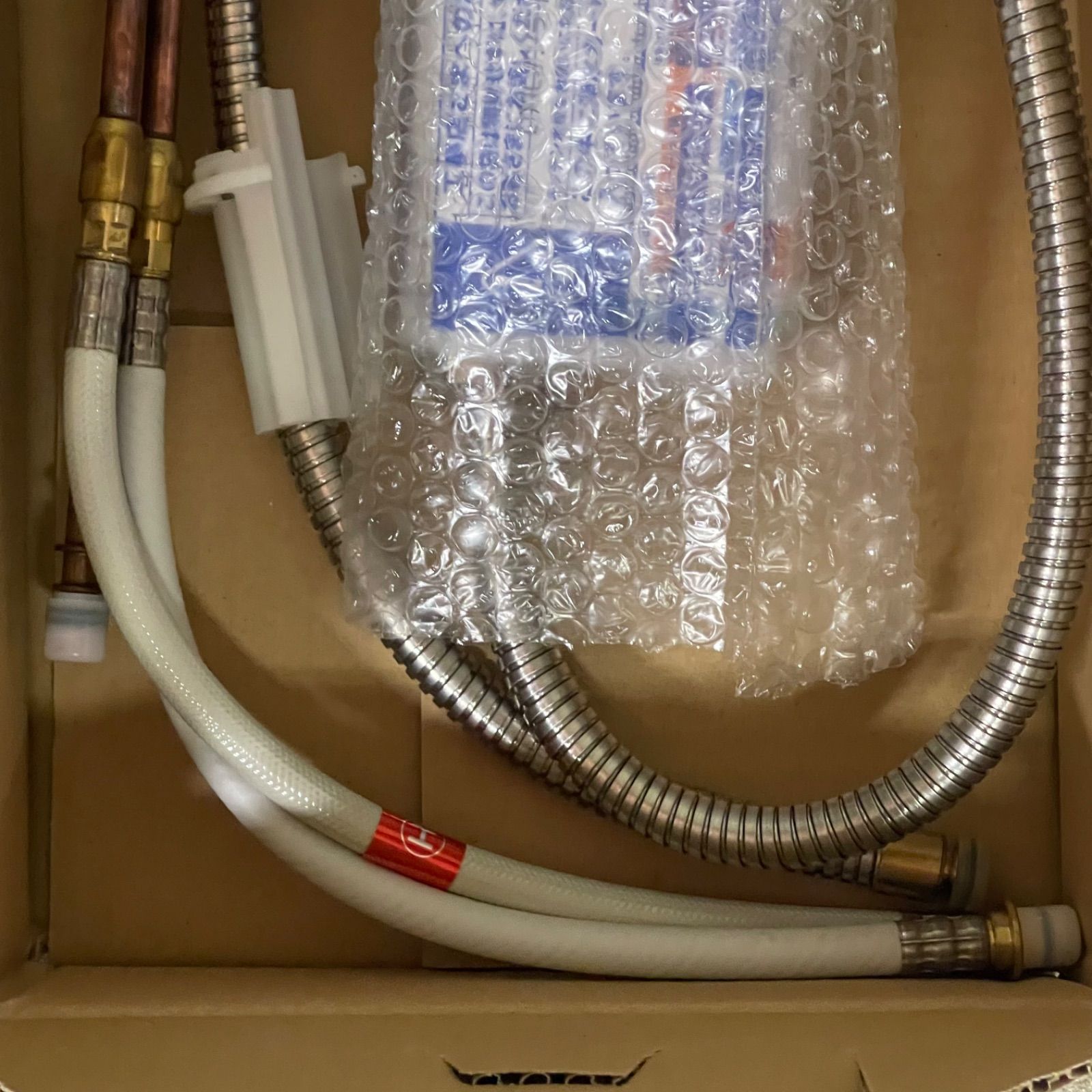 浄水器内蔵シングルレバー混合水栓 RJF-771Y