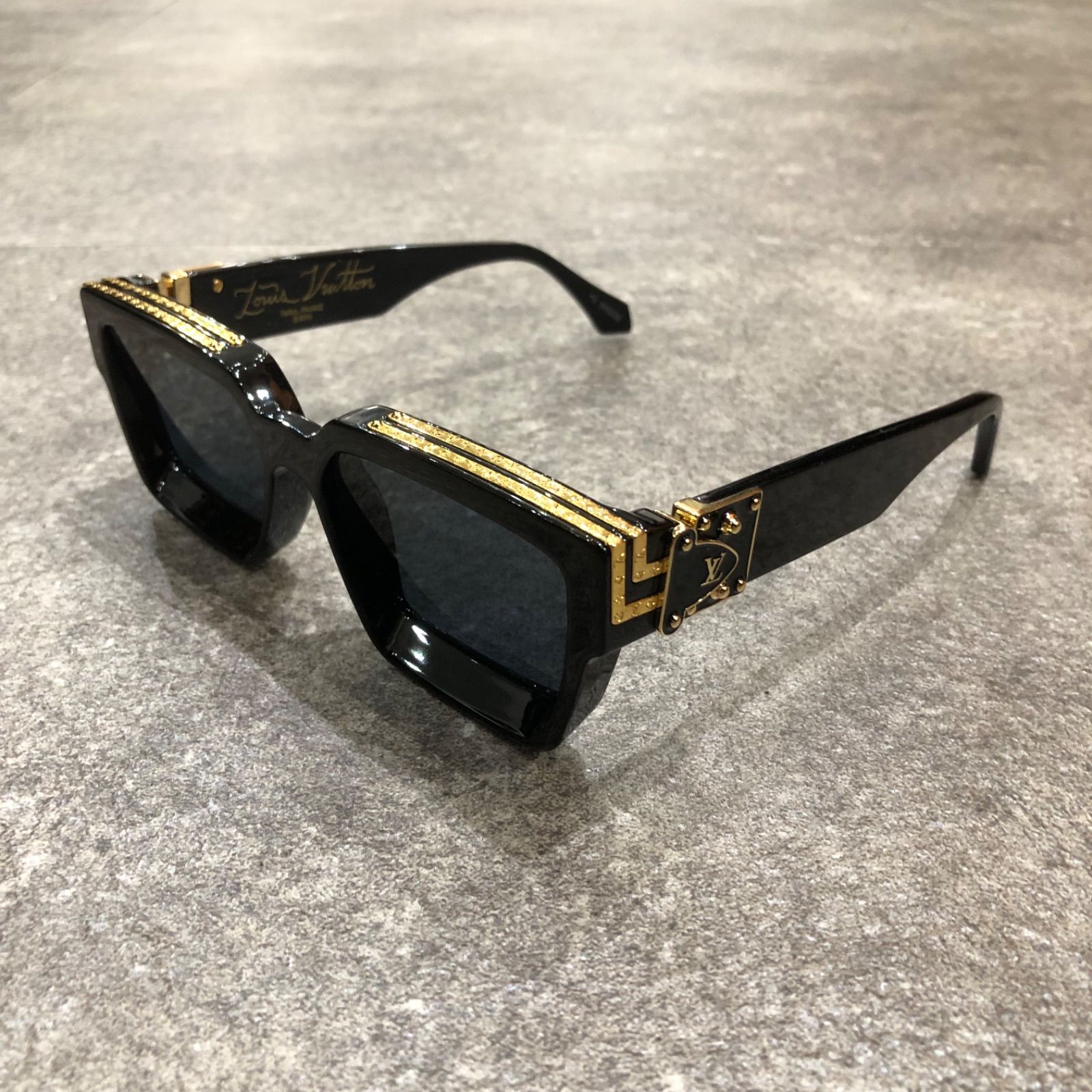LOUIS VUITTON 1.1 ミリオネア サングラス 眼鏡 ルイヴィトン