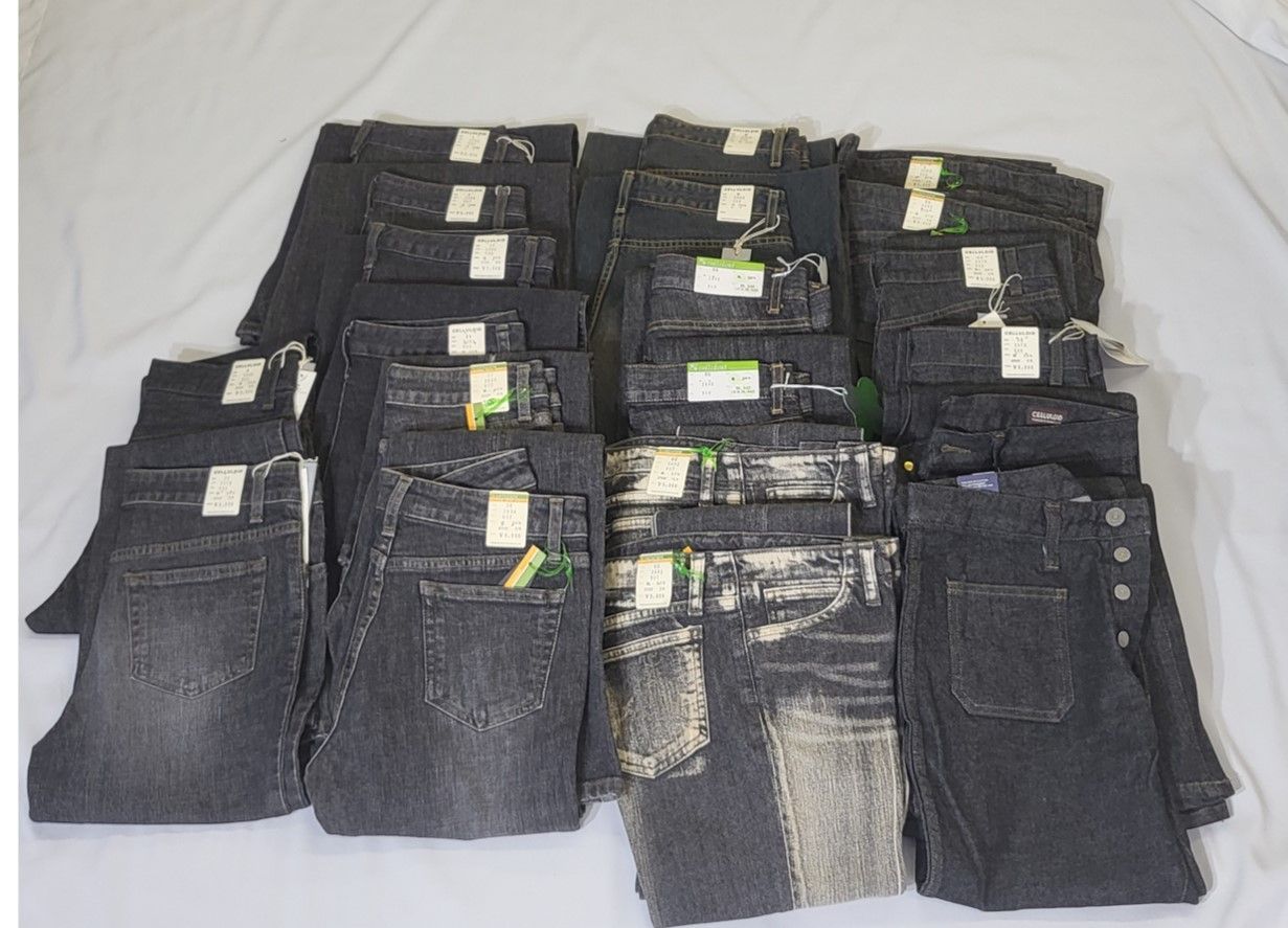 * *岡山ジーンズ* 20本 青 黒色系各10本 レディース 普段使いに リメイク リペア ハンドメイド パッチワーク用 はぎれ等に