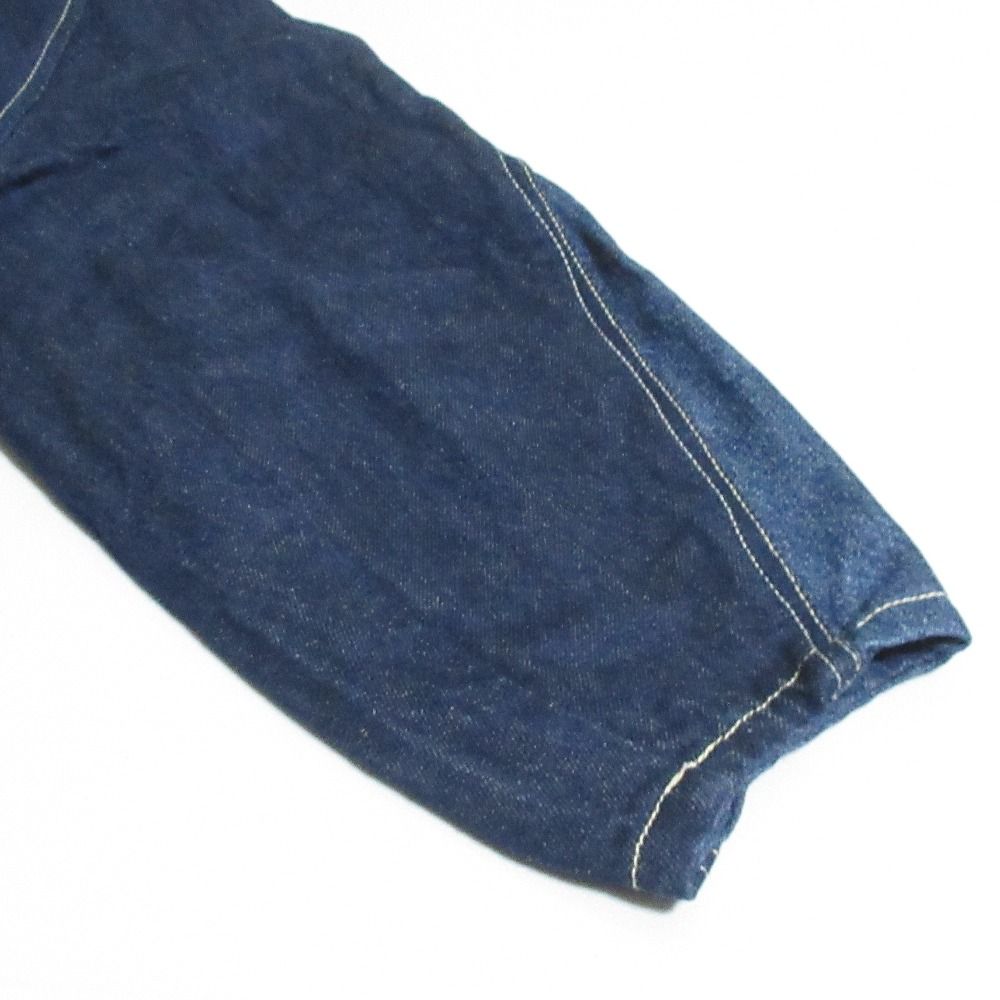 美品 Levi