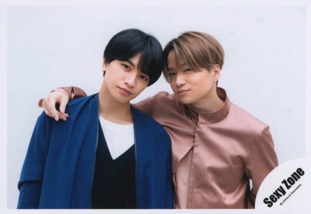 Sexy Zone PAGES 中島健人/菊池風磨 公式写真 *1枚 - メルカリ