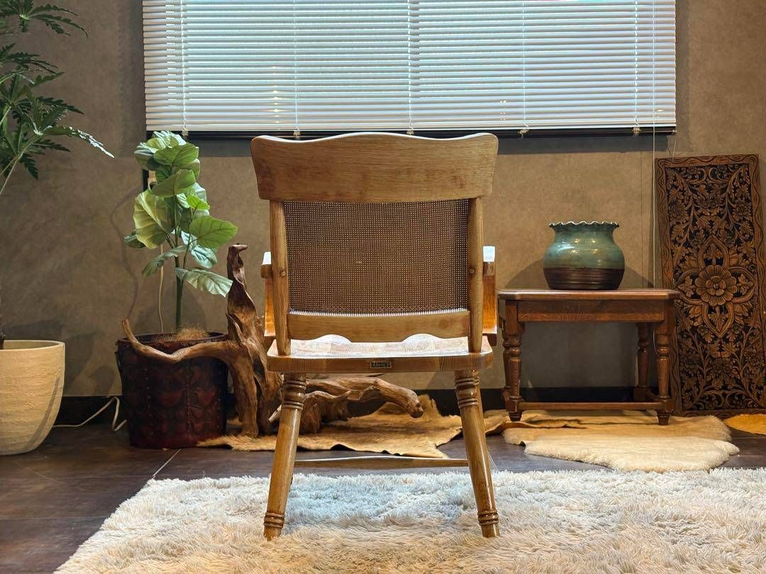ナラ材　楢材　剥離家具　ストリップド家具　柏木工　アームチェア　ラタン　NZ ナラ材 楢材 剥離家具 ストリップド家具 柏木工 アームチェア ラタン