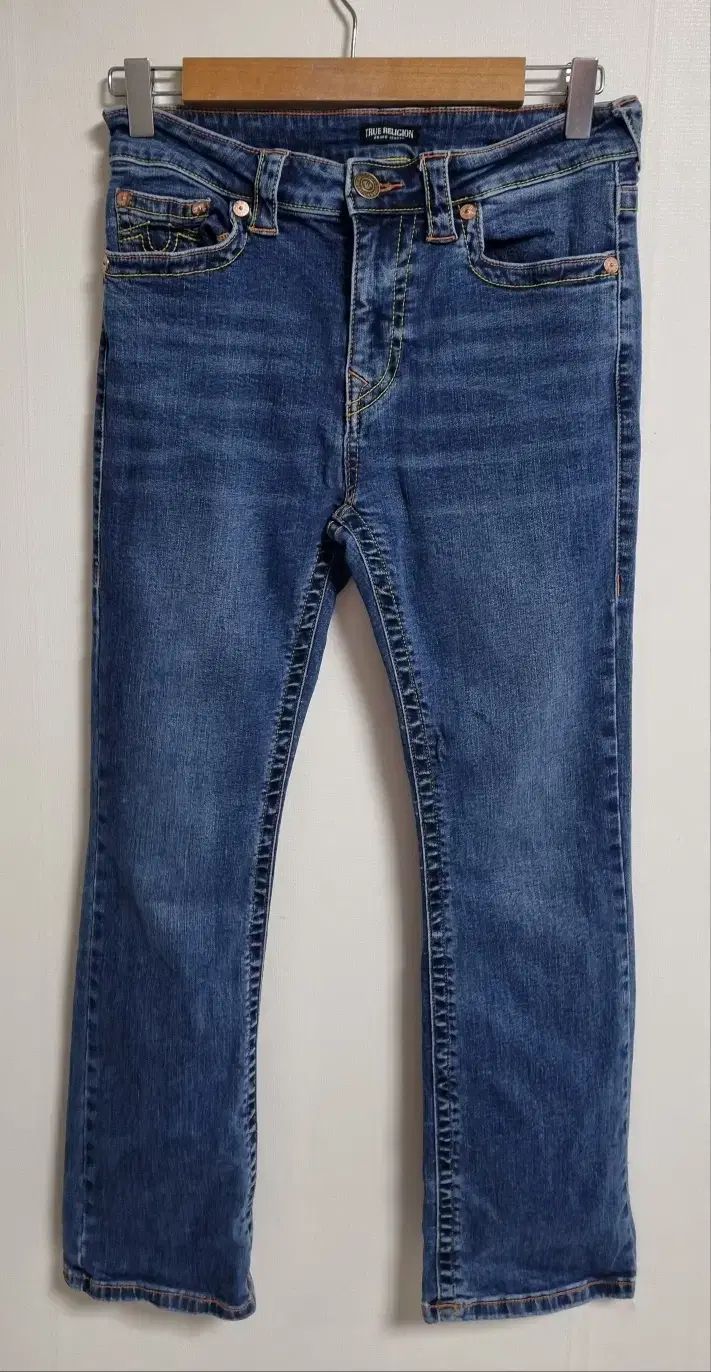 TRUE RELIGION ブーツカット デニムパンツ フレア　803 W28 28 ) TRUE RELIGION(トゥルーレリジョン) セミフレア セミブーツ
