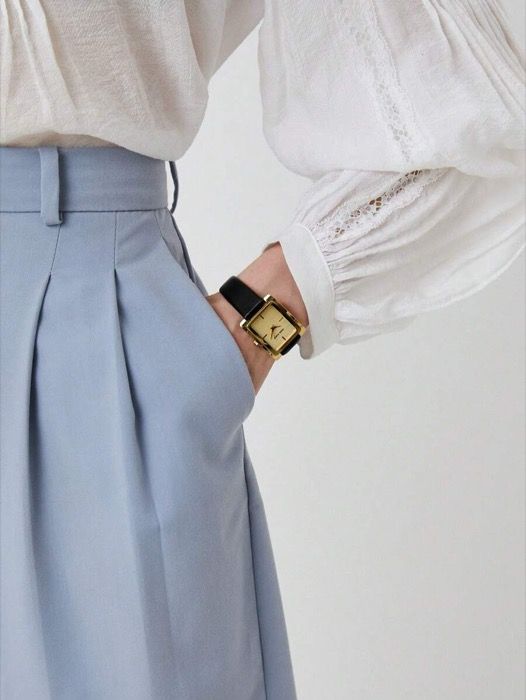 アナログ腕時計